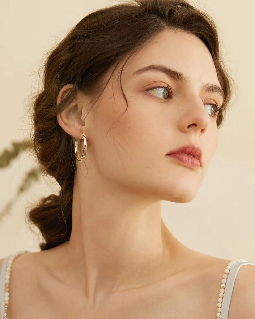 Elara Hoops